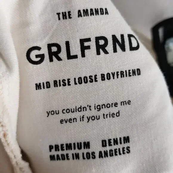 GRLFRND The Amanda Mid Rise Loose Boyfriend Jean in Venice Button Fly Baggy